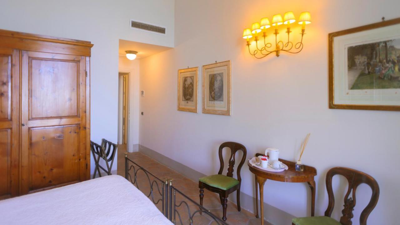 Hotel Villa Ottone Portoferraio Ngoại thất bức ảnh